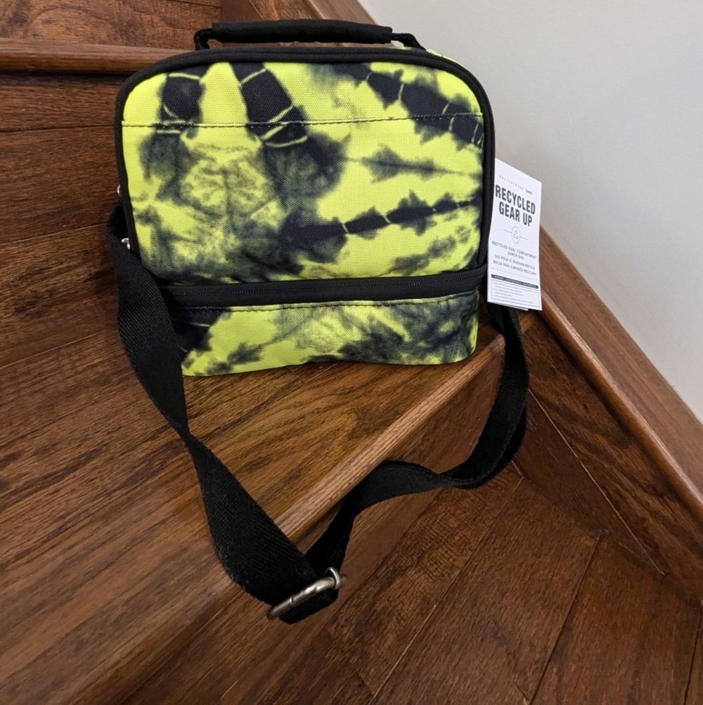 Pottery Barn Teen Lunch Kit Gear Up Santa Cruz Tie Dye dual compartment Bag New!